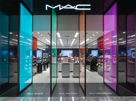 makeup store 77056